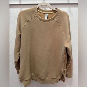 VARLEY Manning Ribbed Sweatshirt Gold